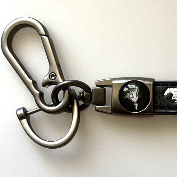 MUSTANG KEYCHAIN GENUINE LEATHER CAR FOB KEYS - Picture 7 of 10